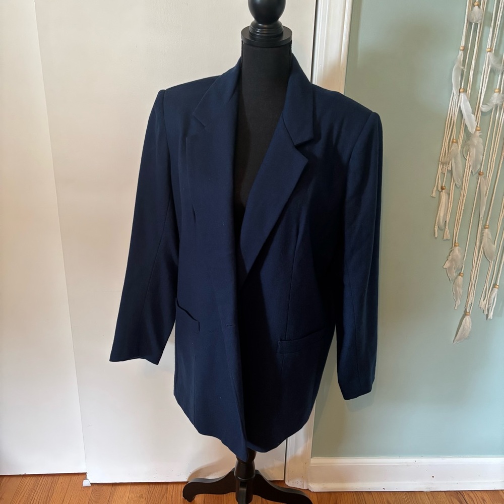 Vintage Dumas Wool Classic Navy Blazer 16